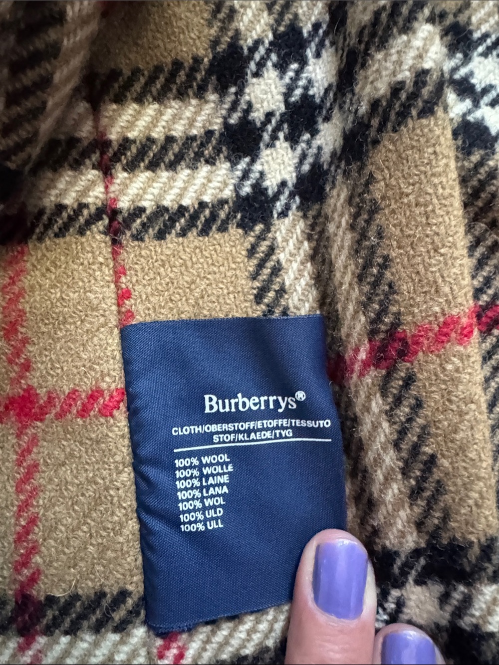 Burberry Beige Trench Coat with Check Lining - Picture 3 of 9